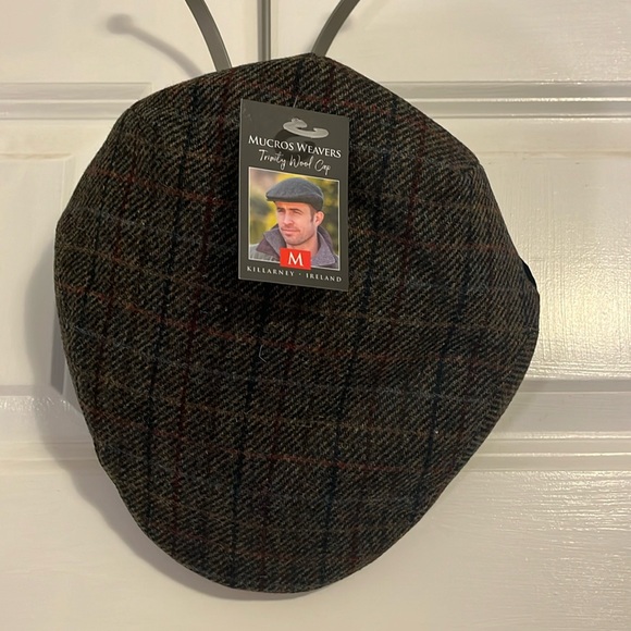 Wool trinity cap medium, made in Ireland, NWTags - Picture 1 of 3